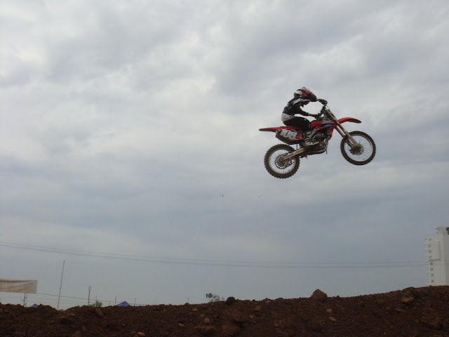  Compétition d'enduro 